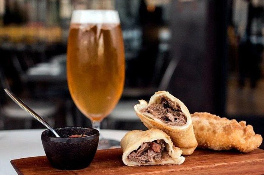 Traditional Argentine food tour in Buenos Aires 2