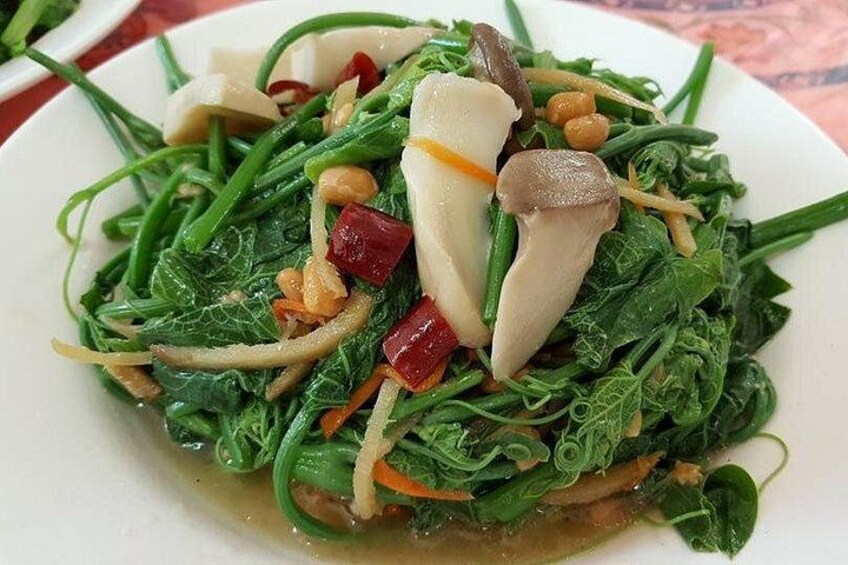Veggie cuisine in Yangmingshan 2
