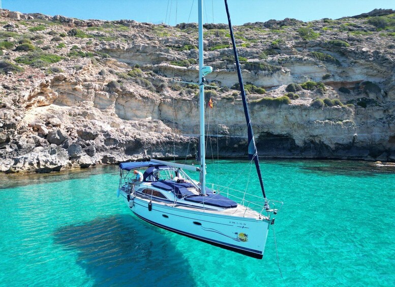 Picture 10 for Activity From can Pastilla : Sailing boat trip with Food & Drinks 3