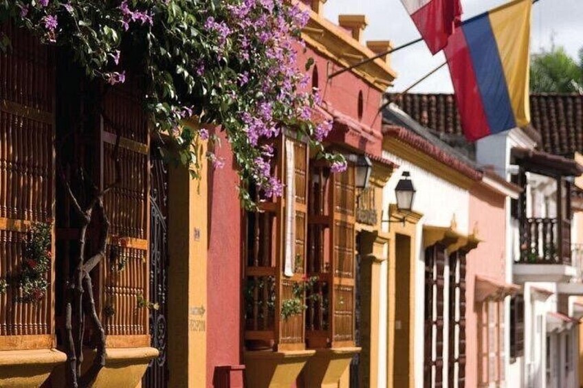 FLAVORS OF CARTAGENA STREET FOOD TOUR with MOUTHWATERING TASTINGS 4