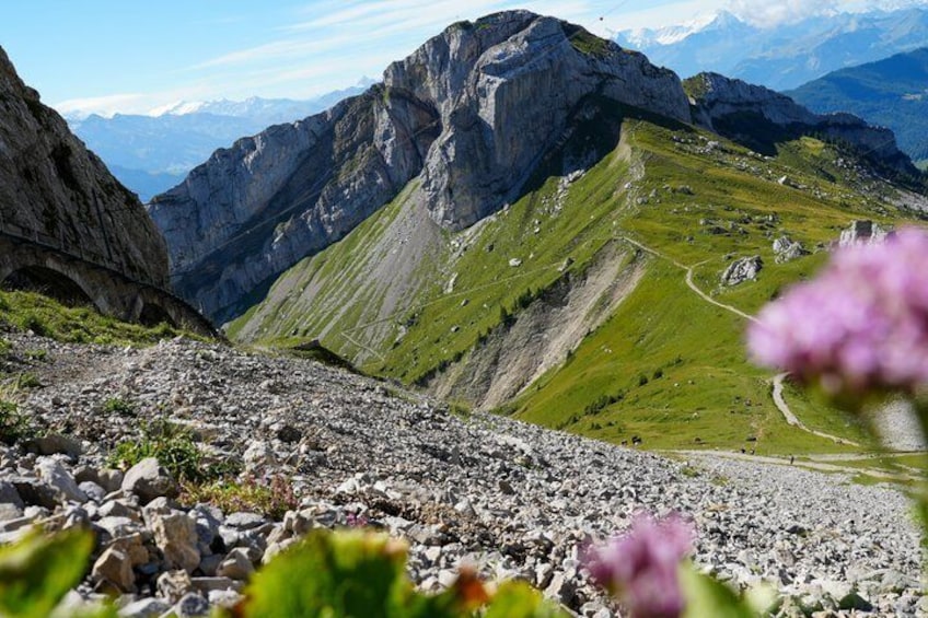 Swiss BBQ & Hike Experience – with Mount Pilatus Ticket 2