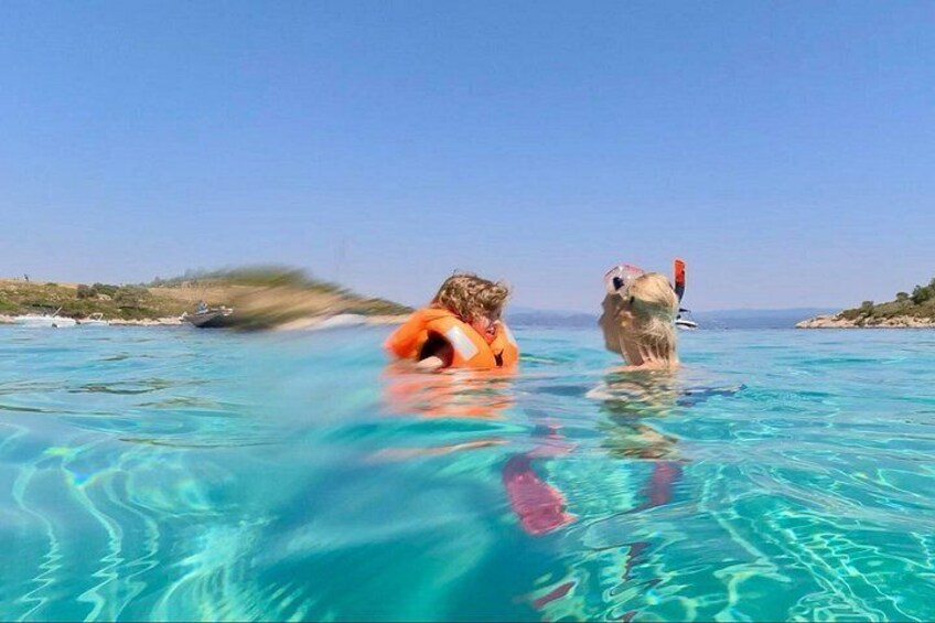 Snorkeling Adventure with 600hp Speed Boat 3