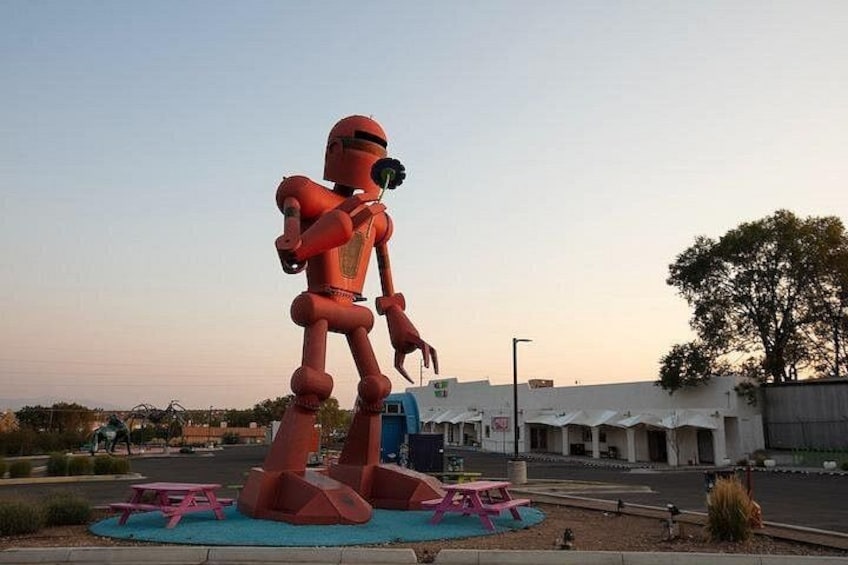Meow Wolf's House of Eternal Return 2