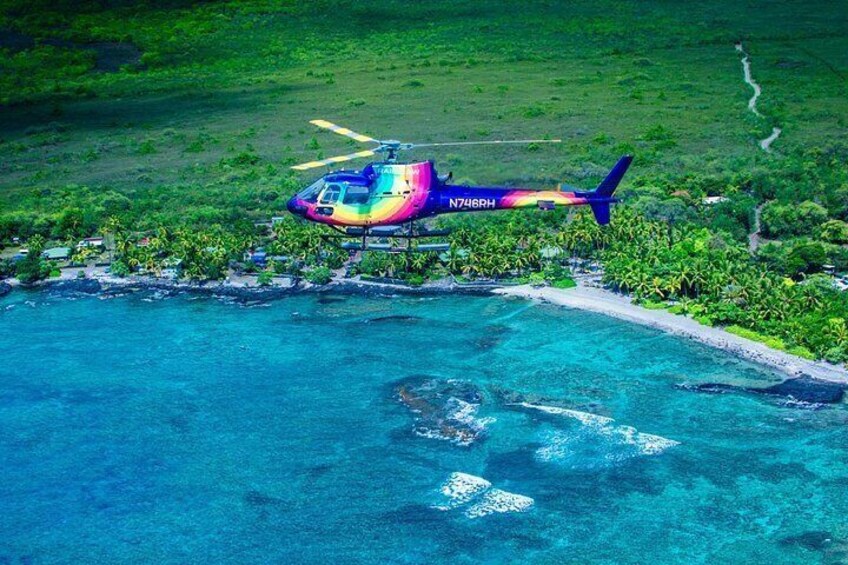 Uncover paradise at Ke'ei Beach, where tranquil waves meet stunning views 3