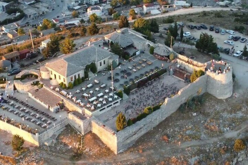 Private Tour to Blue Eye, Lekursi Castle and Ksamil 1