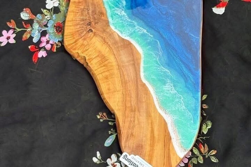 Make your own Maui Souvenir/Ocean resin class 3