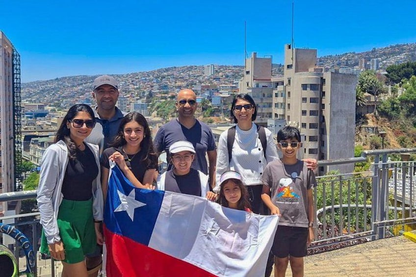 Santiago: Valparaiso, Viña del Mar & Casablanca Wine Tour 3