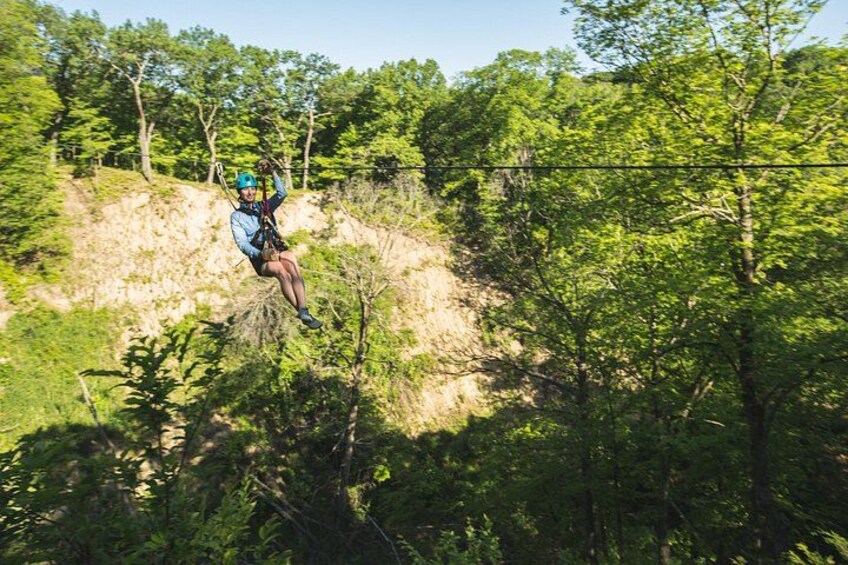Minnesota River Valley 14-Line Thrilling Zipline Canopy Tour 3