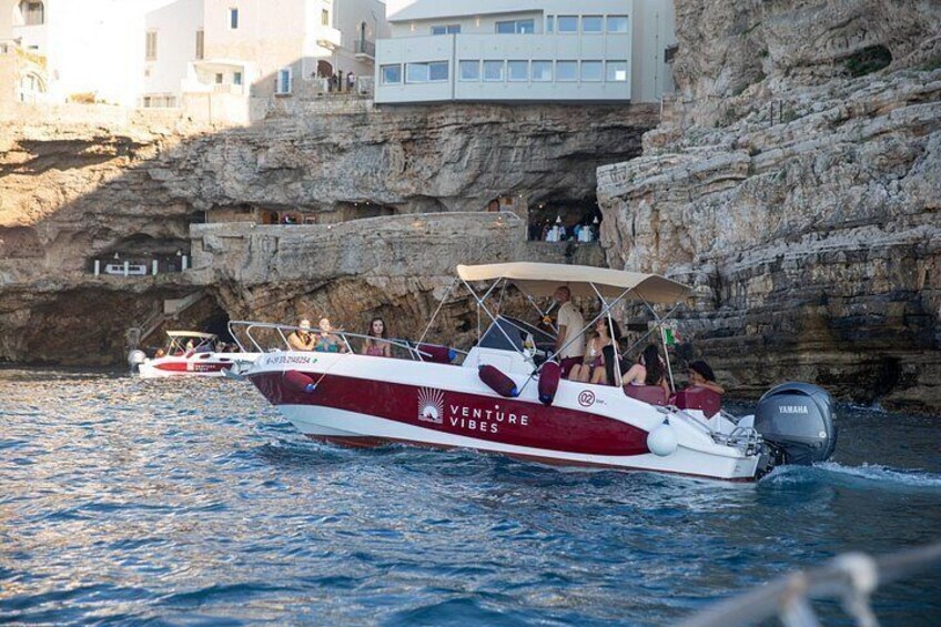 Luxury Shared Boat Tour in Polignano a Mare with Local Aperitif 4