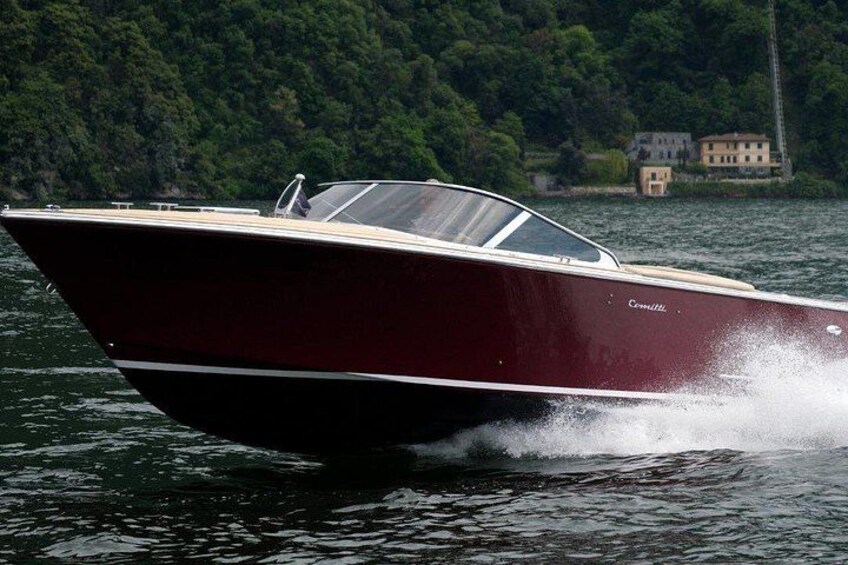 Exclusive tour on Lake Como for 6 hours 1
