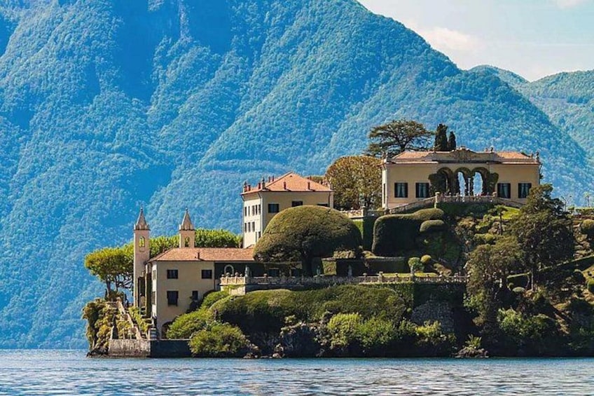 Exclusive tour on Lake Como for 6 hours 2