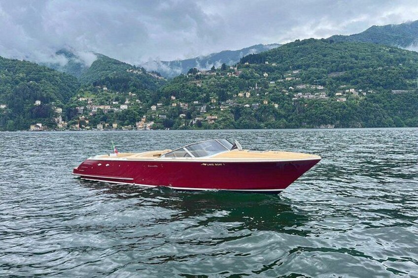 Exclusive tour on Lake Como for 6 hours 4