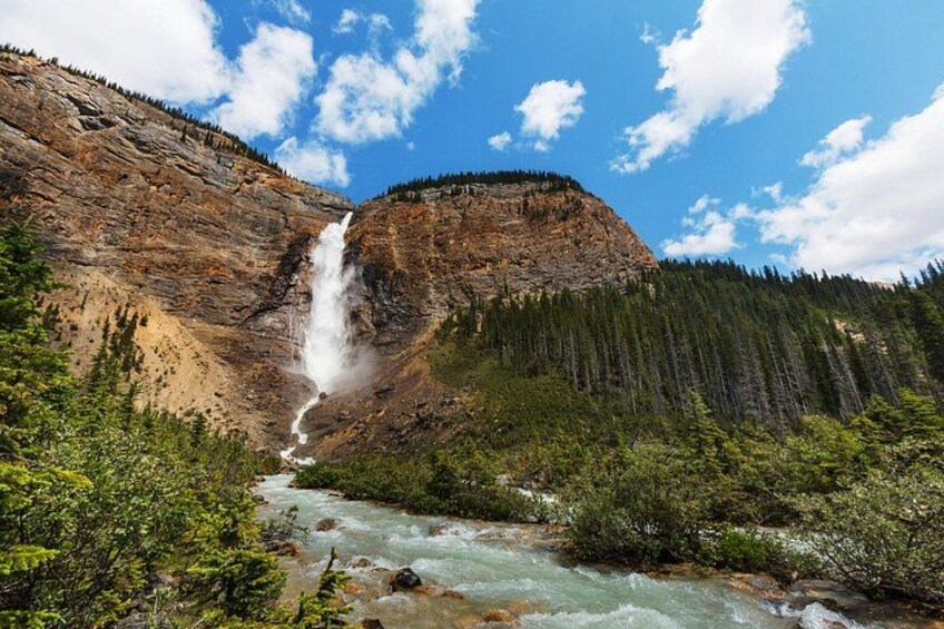 Moraine Lake & Lake Louise Private Day Tour with Banff Explorer 3