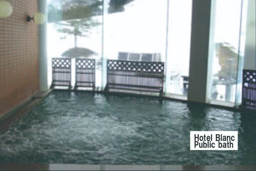 A flooded public bath at Hotel Blanc. 3