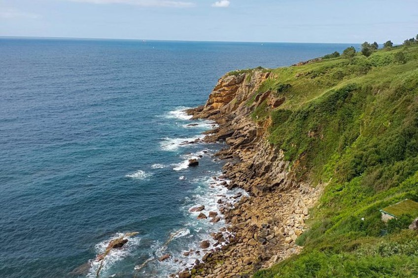 The Best Hiking with a Cliff View in San Sebastián 3