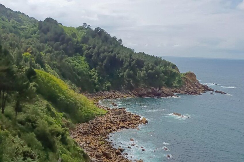 The Best Hiking with a Cliff View in San Sebastián 4