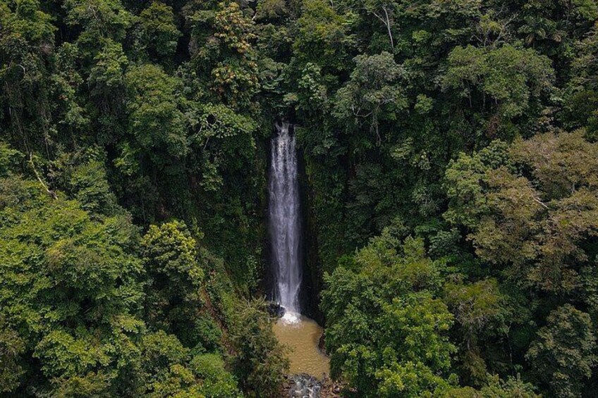 Aerial shut of the waterfall 2