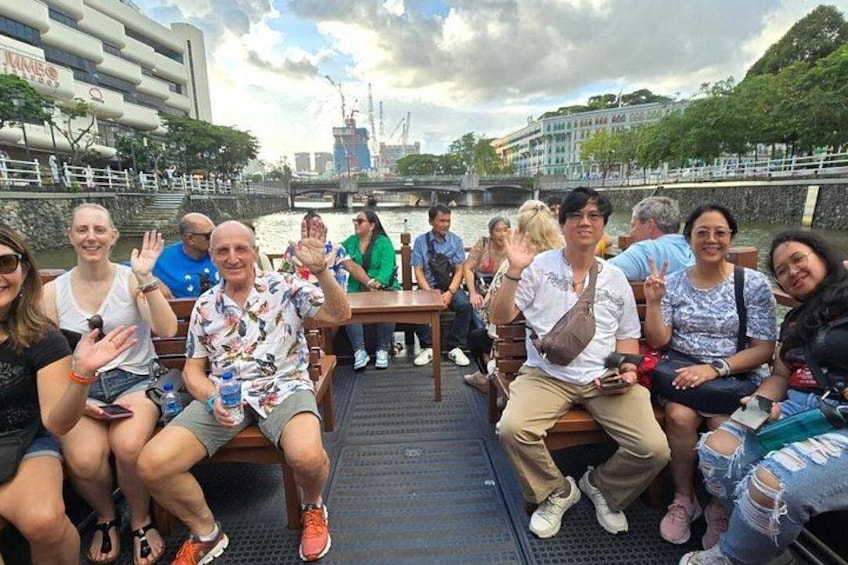 Singapore Twilights with River Cruise & Light Shows 3