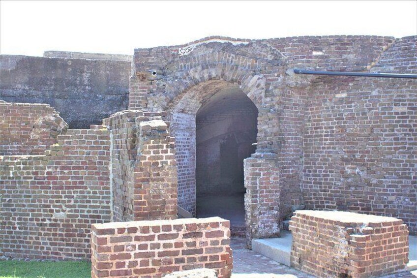Fort Sumter Access and Self-Guided Tour with Roundtrip Ferry 4
