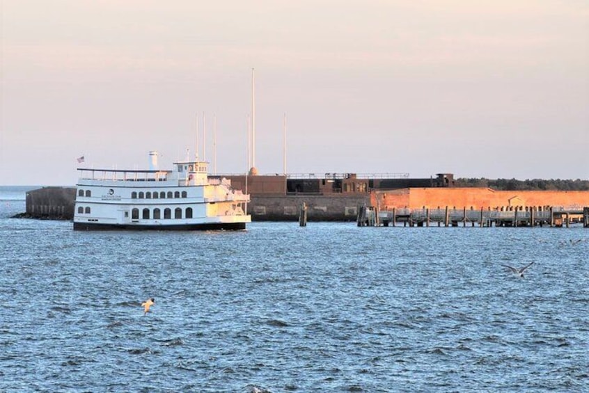 Fort Sumter Access and Self-Guided Tour with Roundtrip Ferry 2