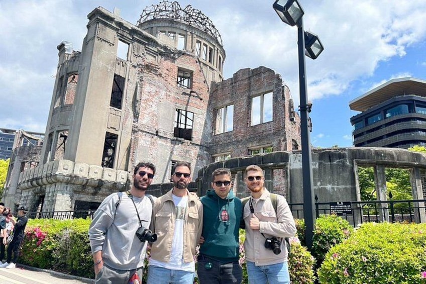 Hiroshima & Miyajima Private Custom Tour with Local Guide 5