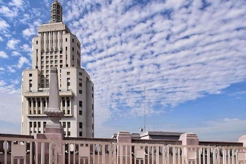 São Paulo Highlights Walking Tour with a Guide 4