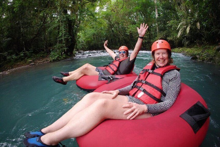 Tubing in Rio Celeste 1