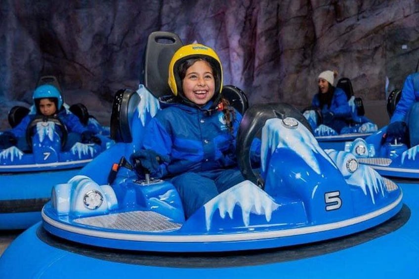 Snow Park Abudhabi Premium Tickets with Optional Transfers 3