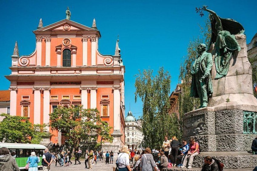 The vibrant streets and historic architecture of Ljubljana make this a must-see
European destination for all travelers, especially culture lovers. 3