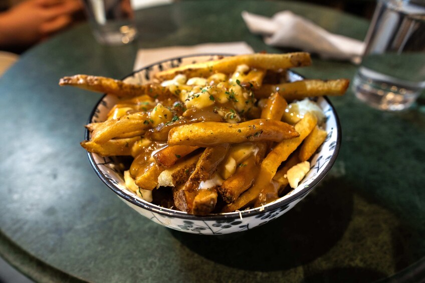 Toronto Food Walking Tour With Distillery District & Beaver Tails 5