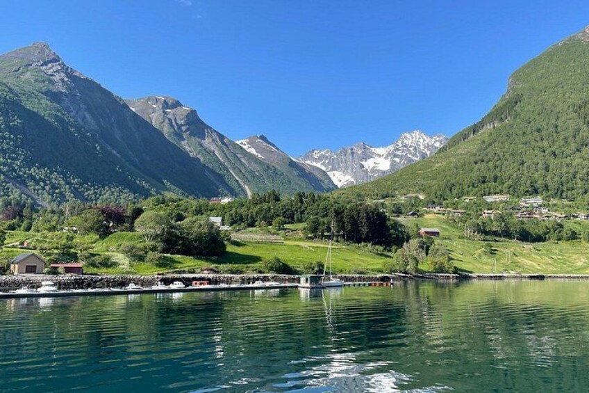Hjørundfjord Fjord Tour Roundtrip from Ålesund 3