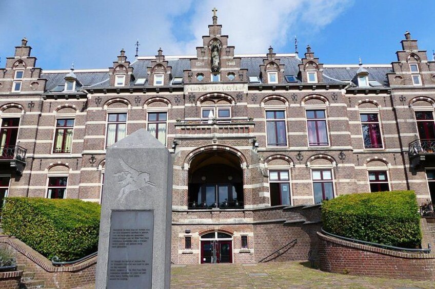 Battle Of Arnhem Self Guided Route 4km - 1,5 hours walk 3