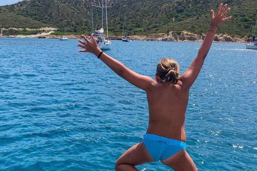 Boat trip in Villasimius: Route to Punta Molentis 2