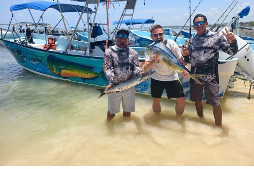 3 Hours Private Sport Fishing in Costa Maya 5