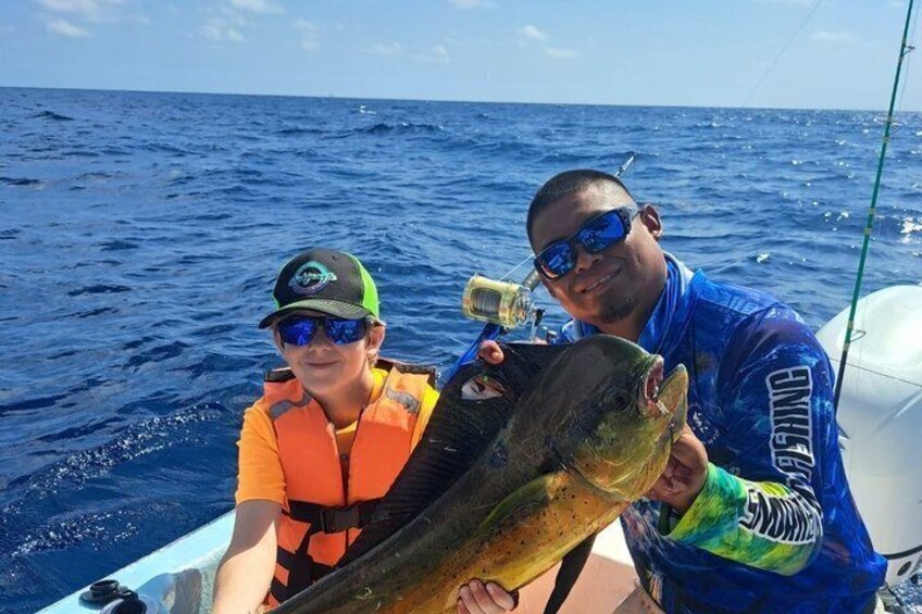 3 Hours Private Sport Fishing in Costa Maya 2