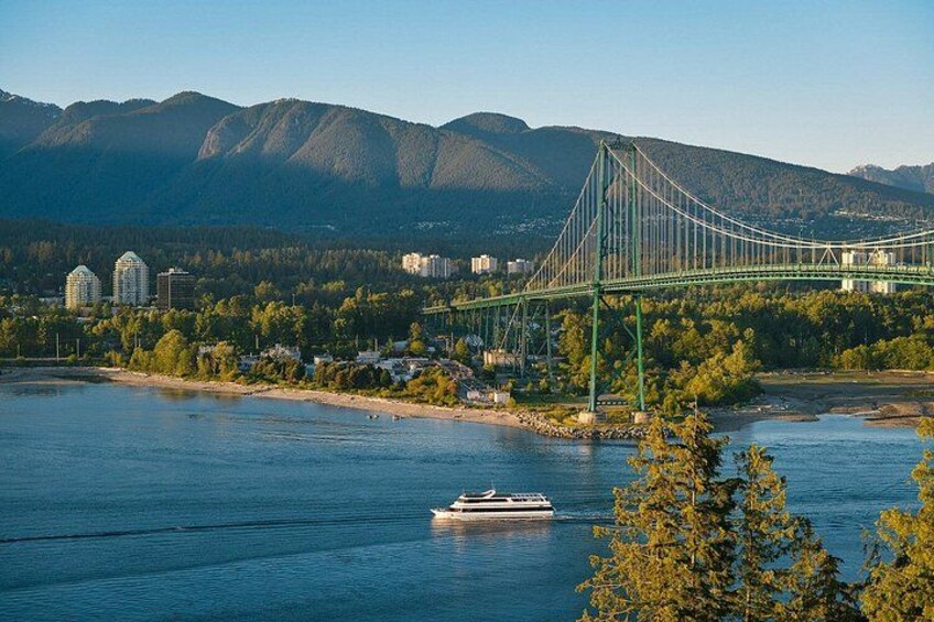 Prospect Point Lookout, Capilano and Horseshoe Bay Private tour 5