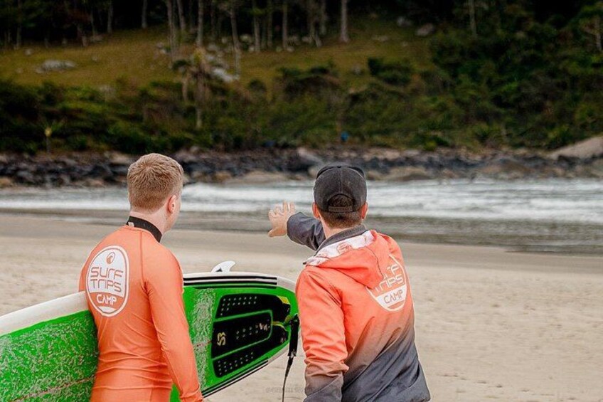3 Days of Surfing for Intermediate Surfers in Garopaba 4