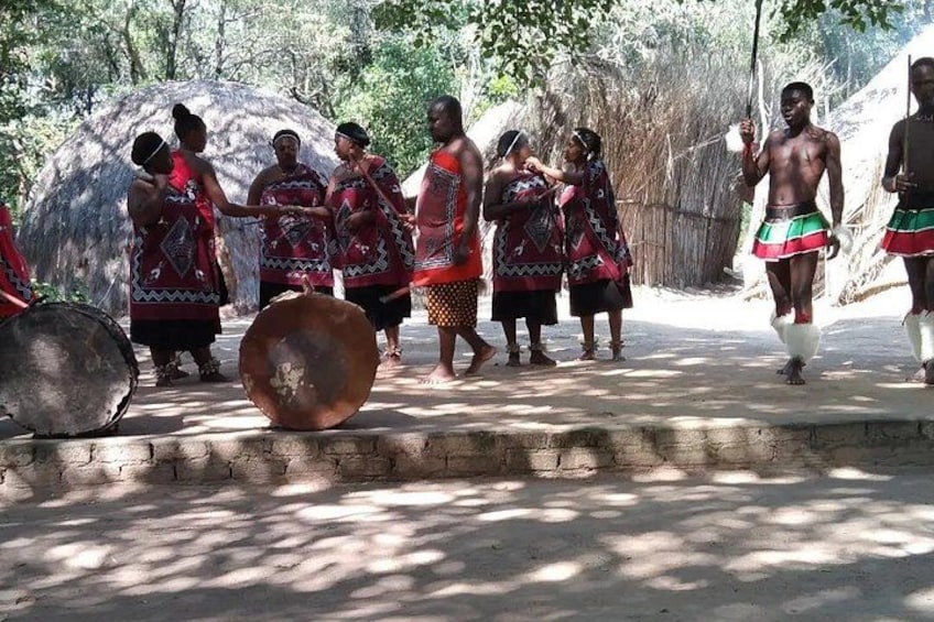 Lesedi Cultural Village Day Tour 3