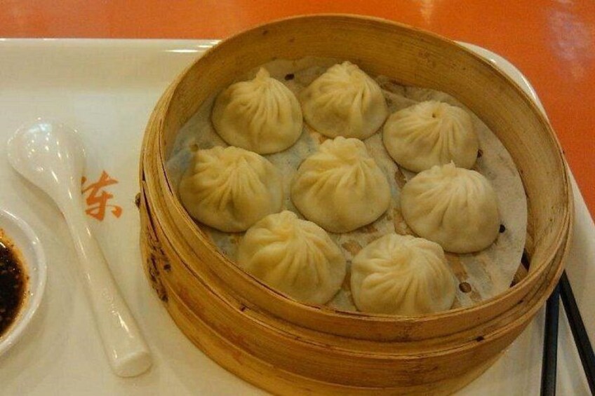 City Center Authentic Local Food Tour-Tip Based 4
