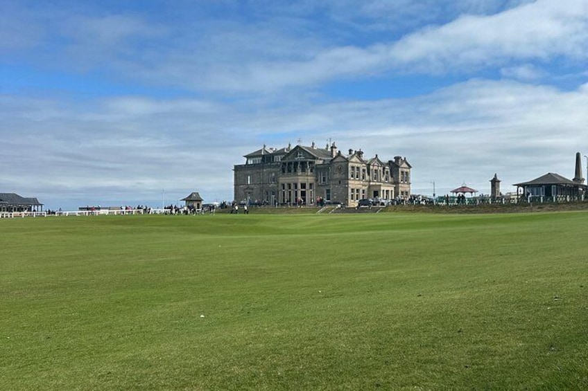 St Andrews and Edinburgh Private Day Guided Tour Personalized 3