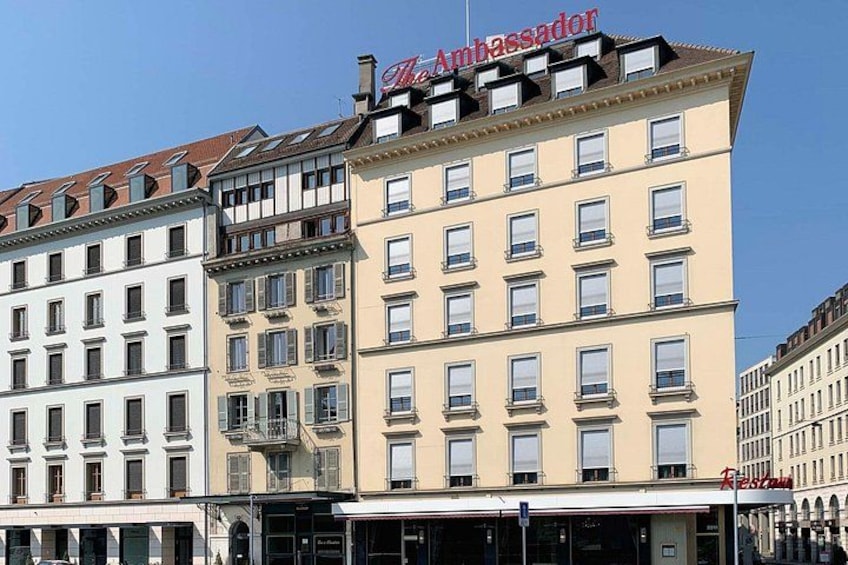 Geneva Left Bank: Flower Clock to Escalade Fountain Audio Guide 5