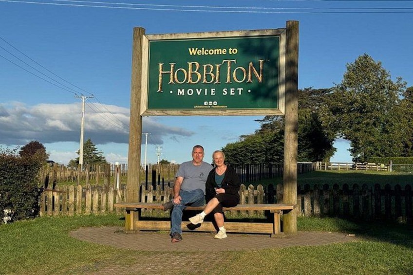 Private Tour: Hobbiton Movie Set, Rotorua Mud Pool & Treewalk 5