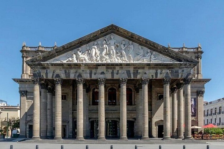 Guadalajara Must-See Attractions Walking Tour with a Guide 4