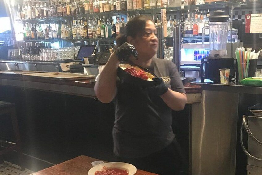 Deep Dish Cooking Class at Pizzeria Uno in Chicago 3
