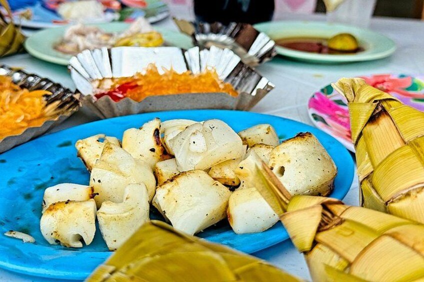 "Grilled Danggit: Enjoy the savory taste of Cebu's grilled danggit, a dried fish delicacy known for its rich flavor and crispy texture. 5