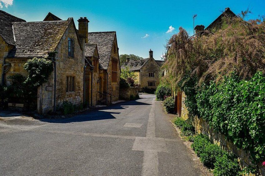 Oxford Cotswold and Warwick Castle Private Tour with Admission 4