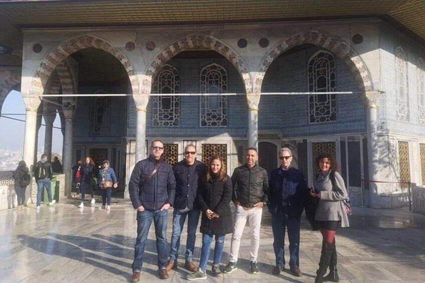 Istanbul : Highlights Walking tour with a guide 2