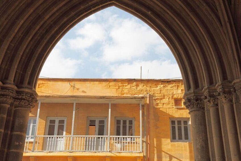 North Nicosia Private Walking Tour with a Guide 4