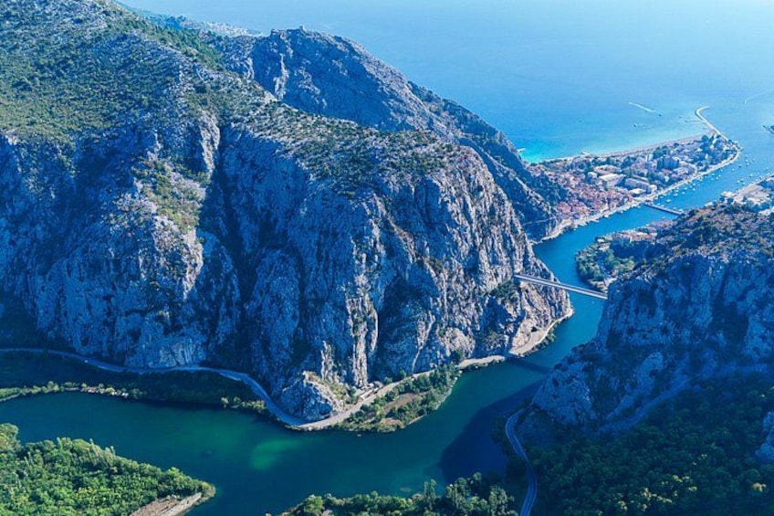 Cetina River Canyon 4