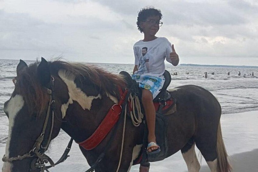 Horseback riding on the beaches of Cartagena 3